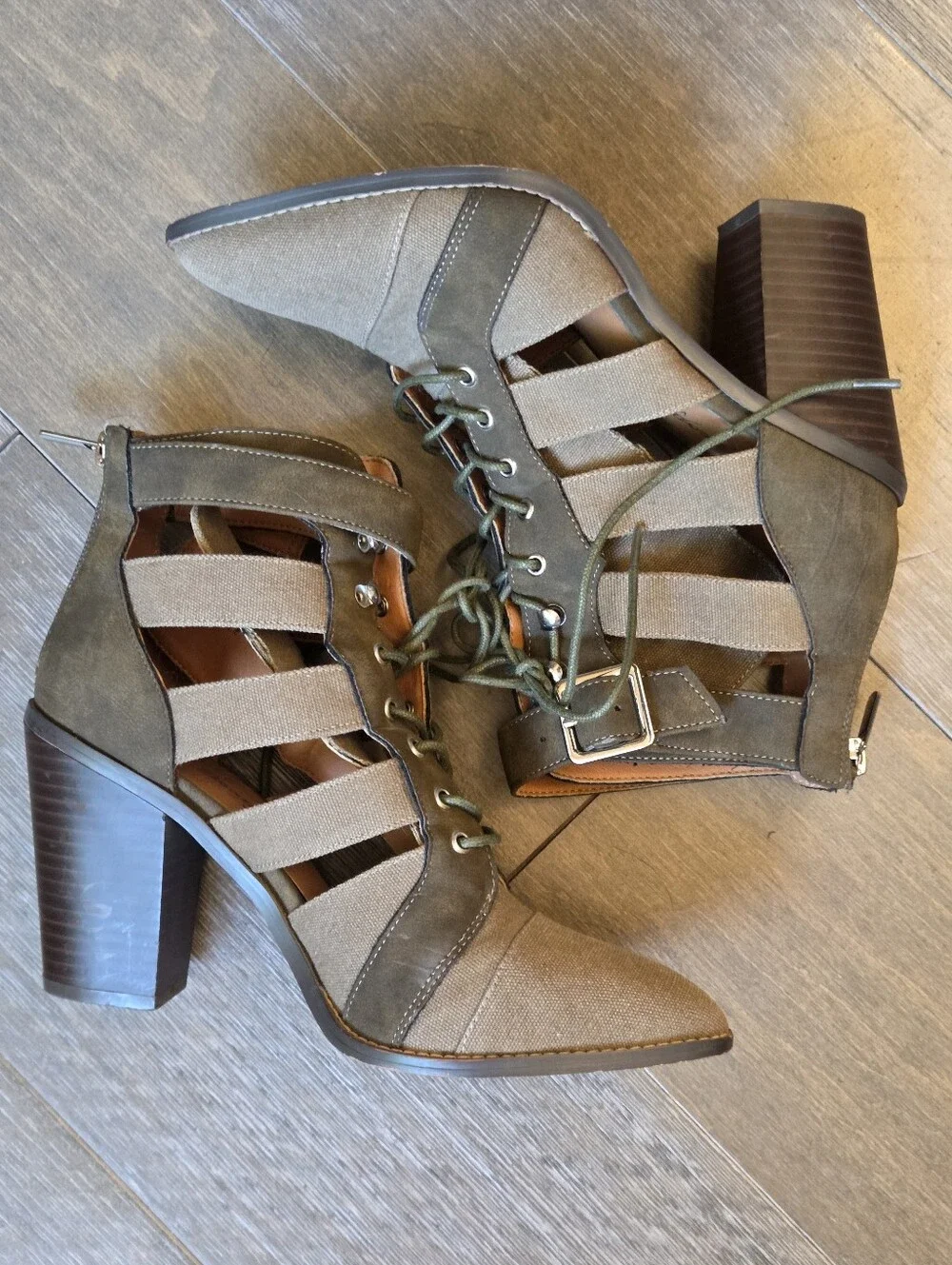 Free People Vegan Lace Up Cutout Ankle Booties Olive Canvas Block Heel EU 38 US - Picture 2 of 8